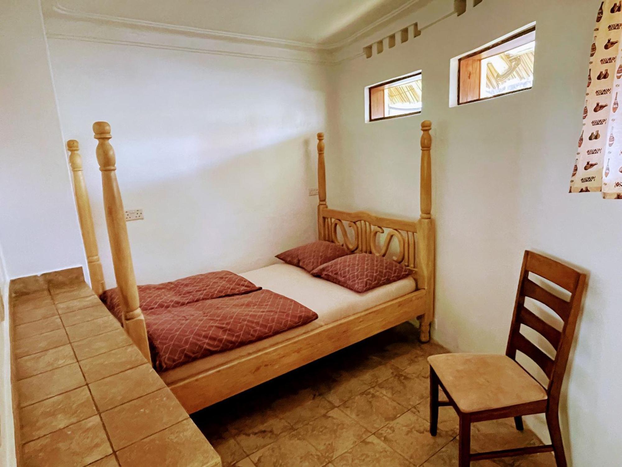 Banda Lodge Masaka Екстер'єр фото