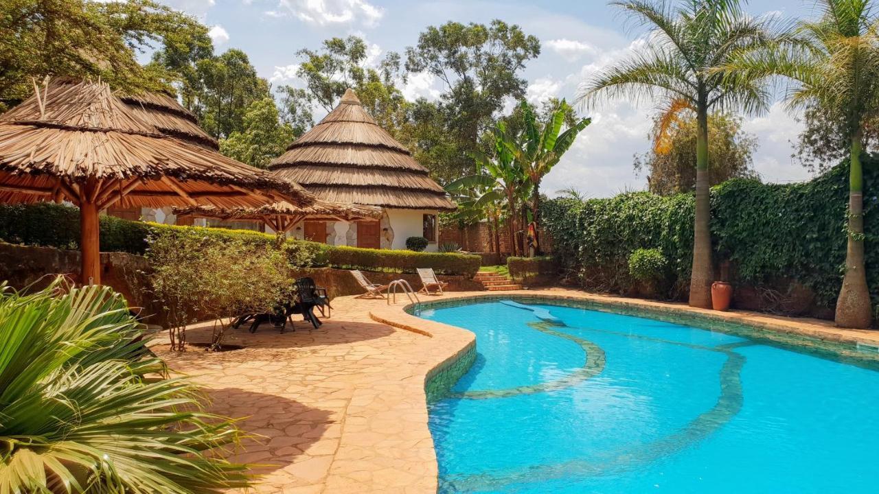 Banda Lodge Masaka Екстер'єр фото