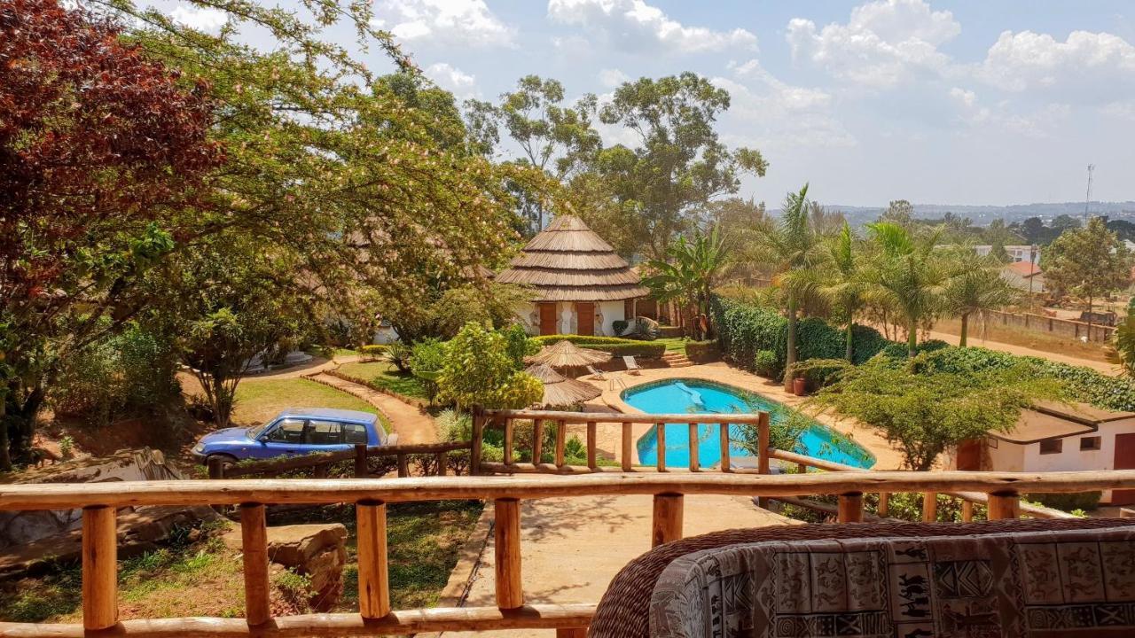 Banda Lodge Masaka Екстер'єр фото