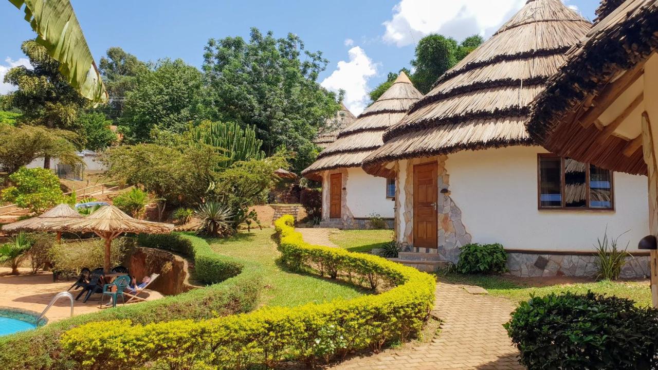 Banda Lodge Masaka Екстер'єр фото