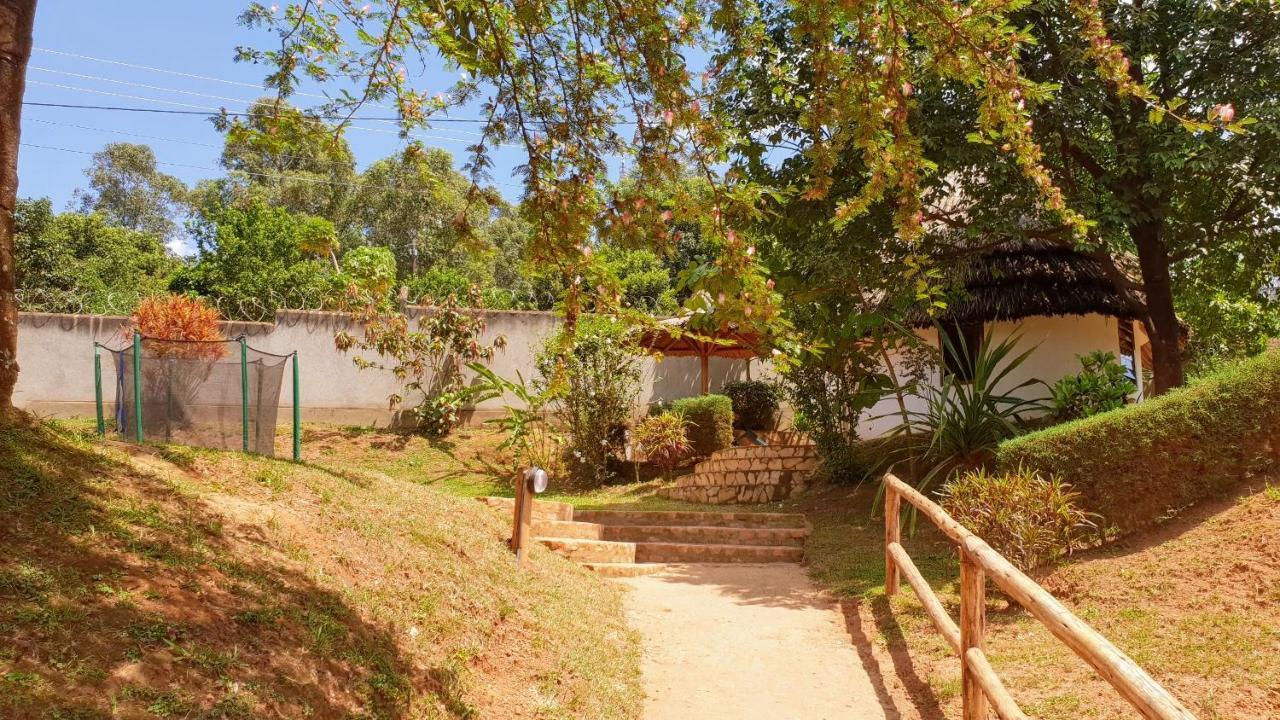 Banda Lodge Masaka Екстер'єр фото